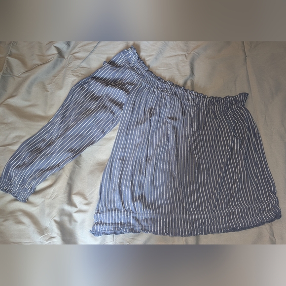 Brand New One Sleeve Shirt - Picture 1 of 3